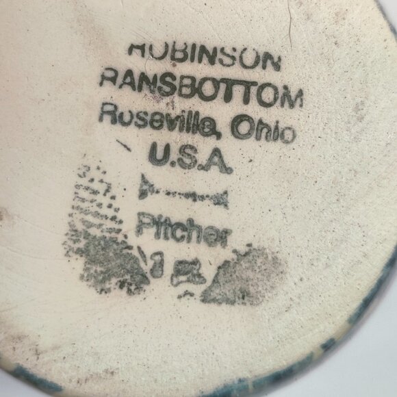 Robinson Rasbottom, Roseville Ohio 1 pint creamer in blue sponge. Vintage Marked - Picture 2 of 5